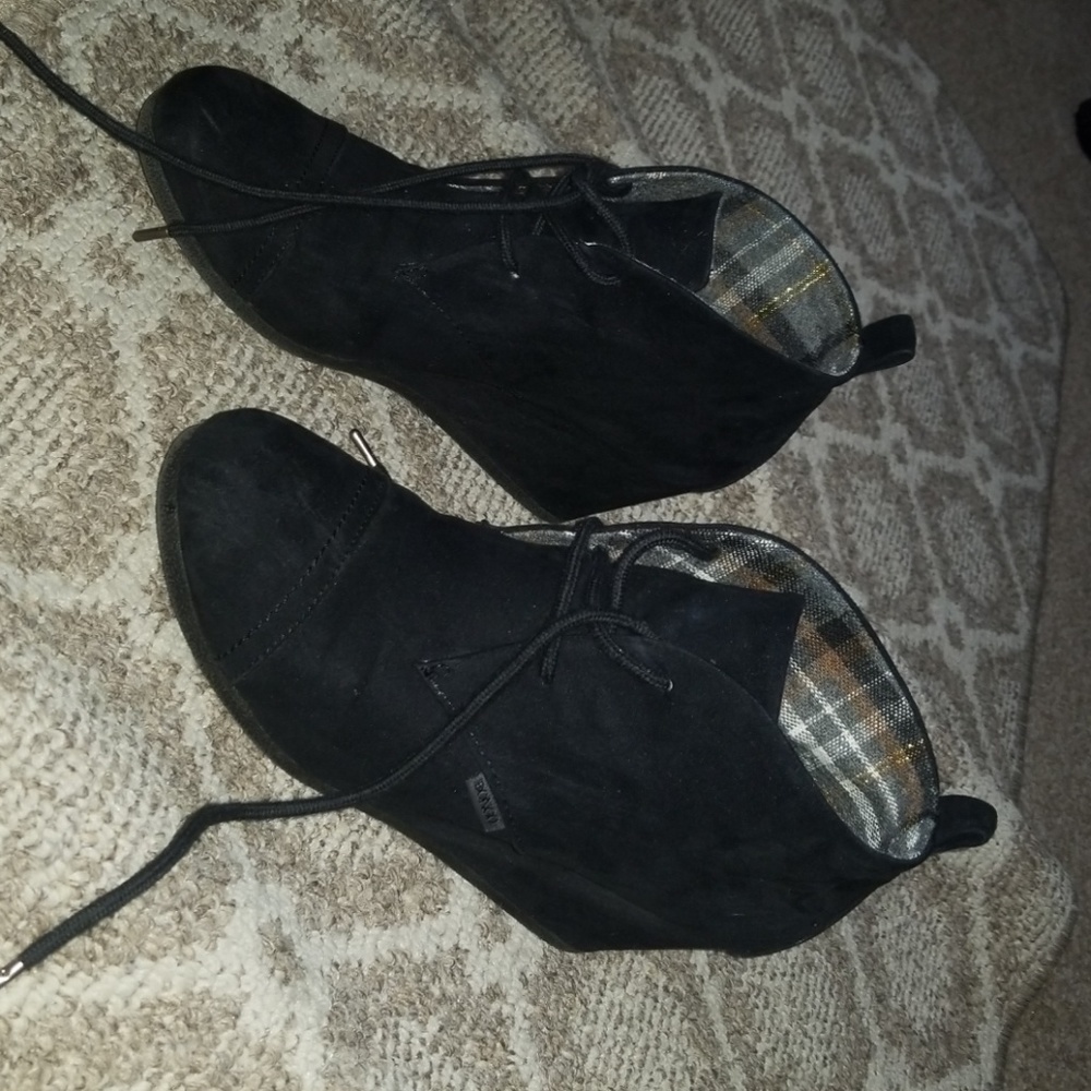Boot heels